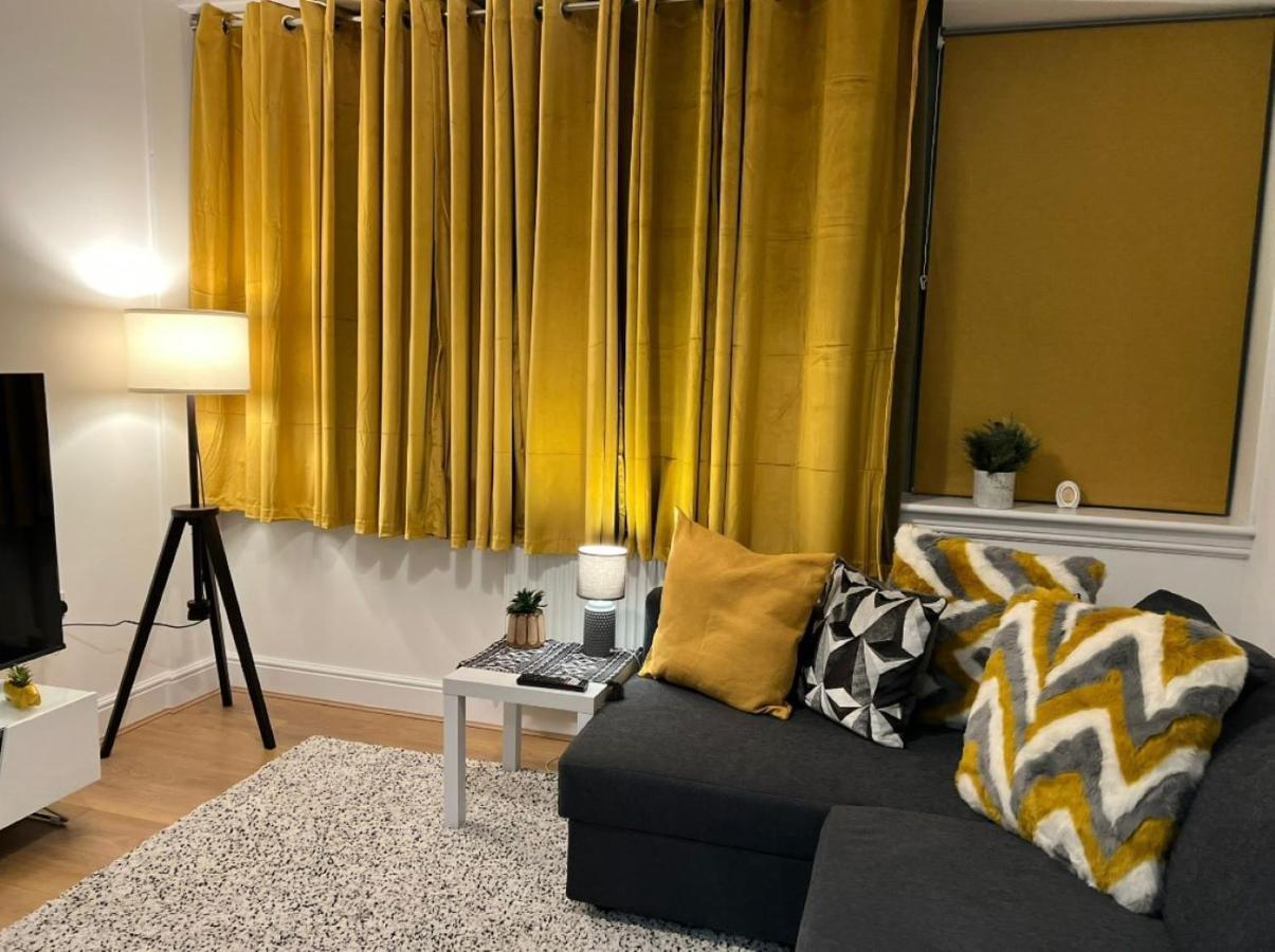 Modern And Stylish 1Bed Flat Apartman Barking  Kültér fotó