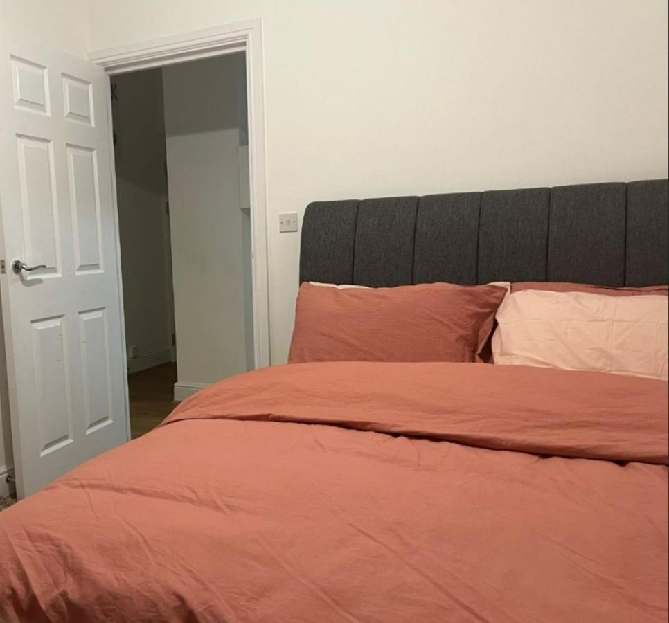 Modern And Stylish 1Bed Flat Apartman Barking  Kültér fotó